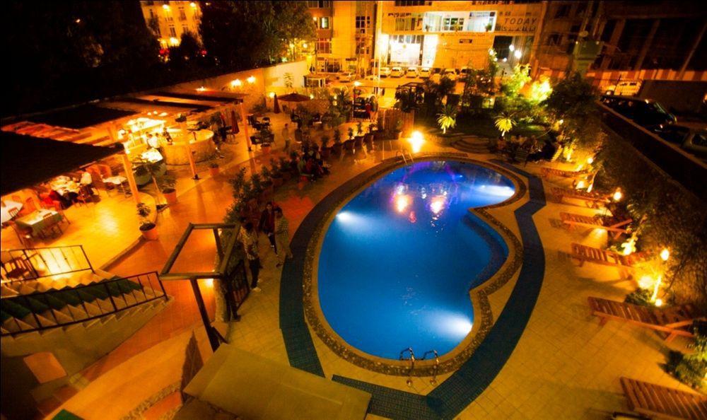 Monarch Hotel Addis Abeba Zewnętrze zdjęcie